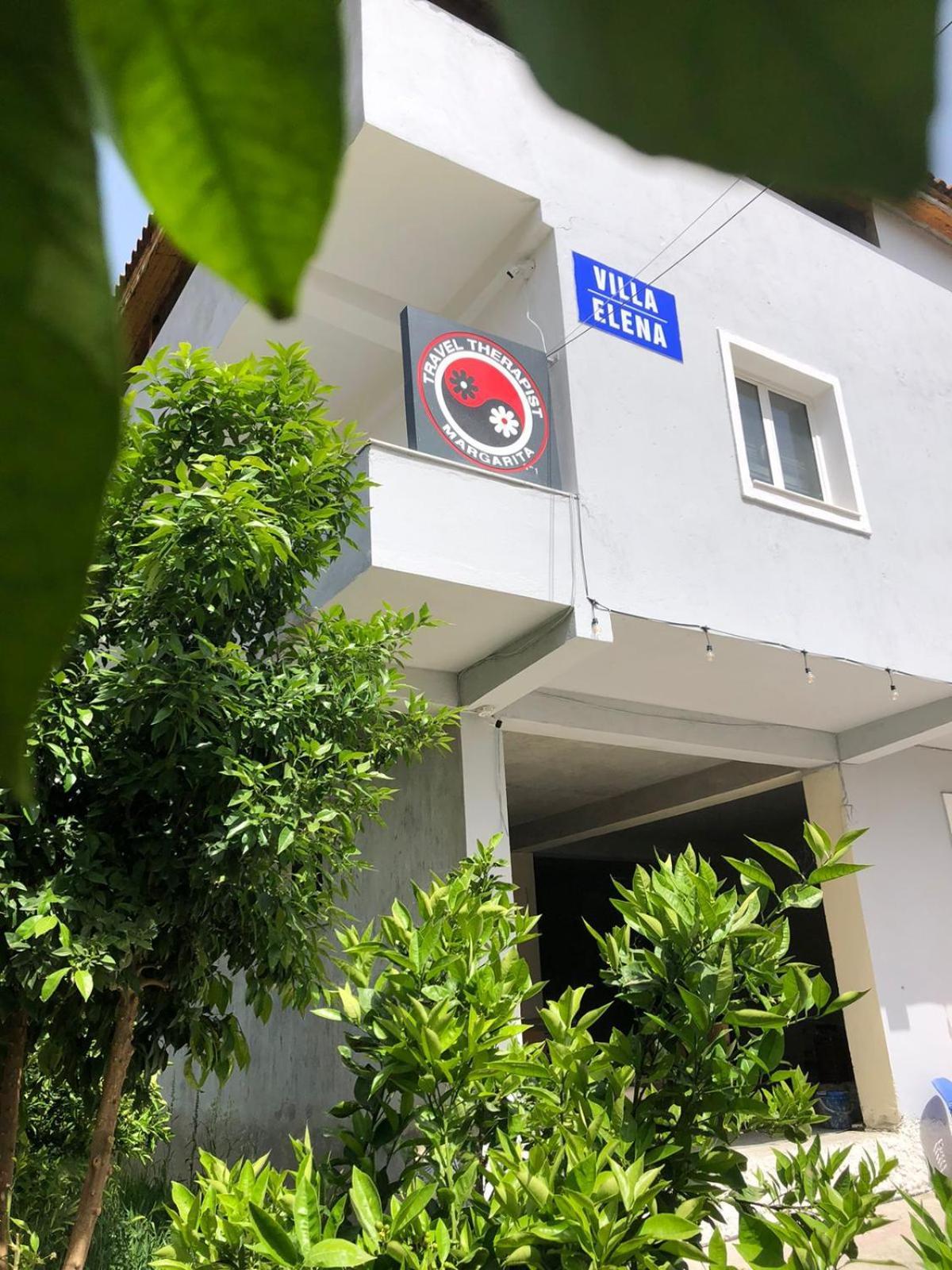 Villa Elena เบราท ภายนอก รูปภาพ
